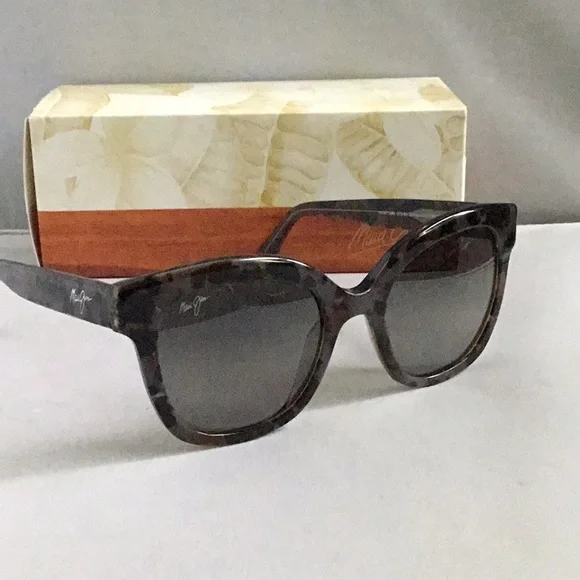 MAUI JIM SUNGLASSES LADIES. - Picture 3 of 8